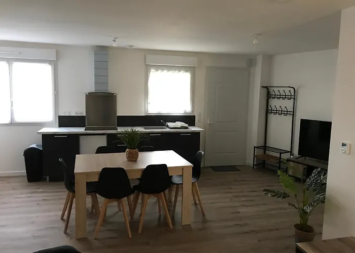 Appartement Numero 4 Ou Numero 8